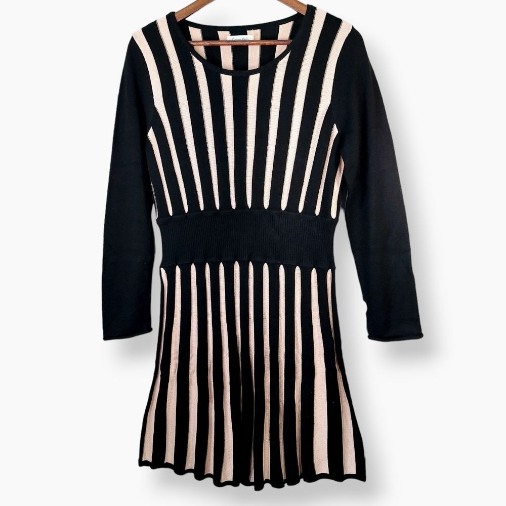 Calvin Klein Black Cream Ribbed Striped Long Sleeve Fit & Flare Knit Dress Sz L - Picture 1 of 13